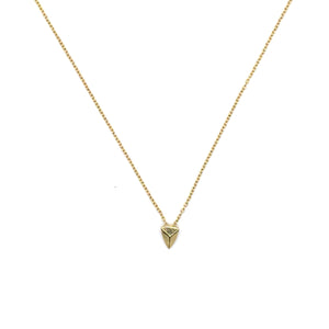 Minimalist style triangle clavicle necklace. Beautiful gold color. Necklace measures 17" long with 2" extension.