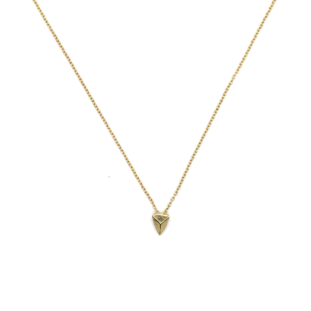 Minimalist style triangle clavicle necklace. Beautiful gold color. Necklace measures 17